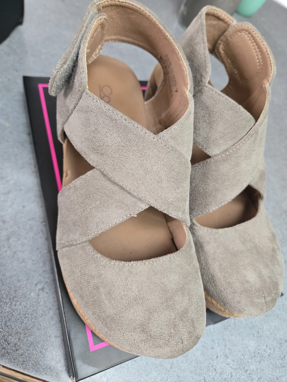 Corkys Footwear Case Closed Wedge - Gray